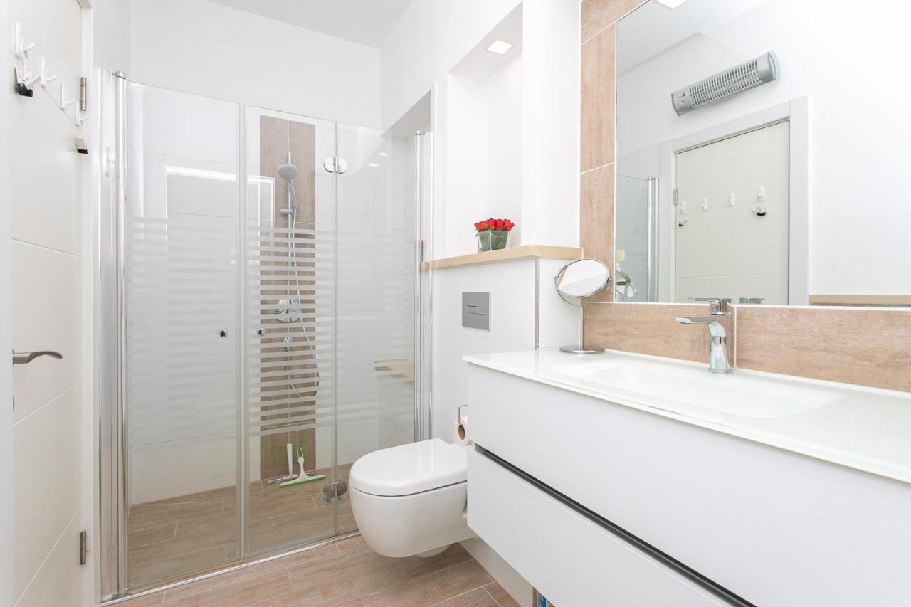 Carmel Boutique Apartments - Urban Forest Хайфа Екстер'єр фото