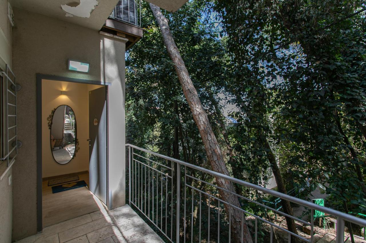Carmel Boutique Apartments - Urban Forest Хайфа Екстер'єр фото